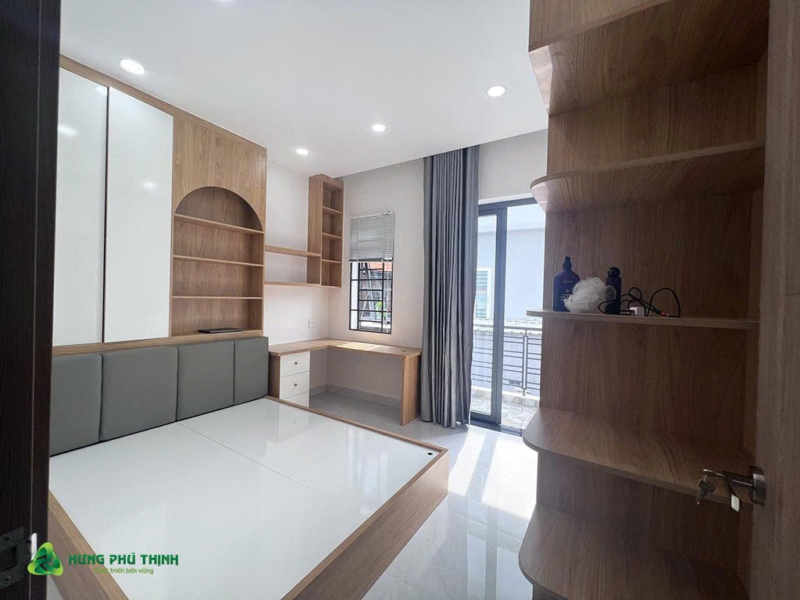 Nhà phố 80 m2 1 trệt 2 lầu tại Bình Chánh